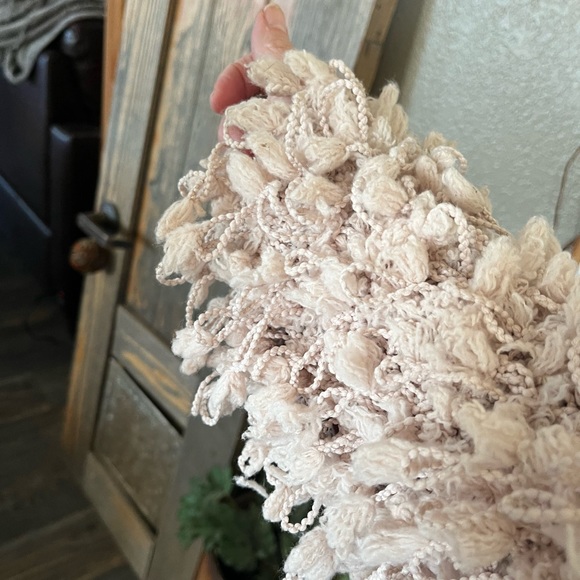 Cardigan - Picture 7 of 8